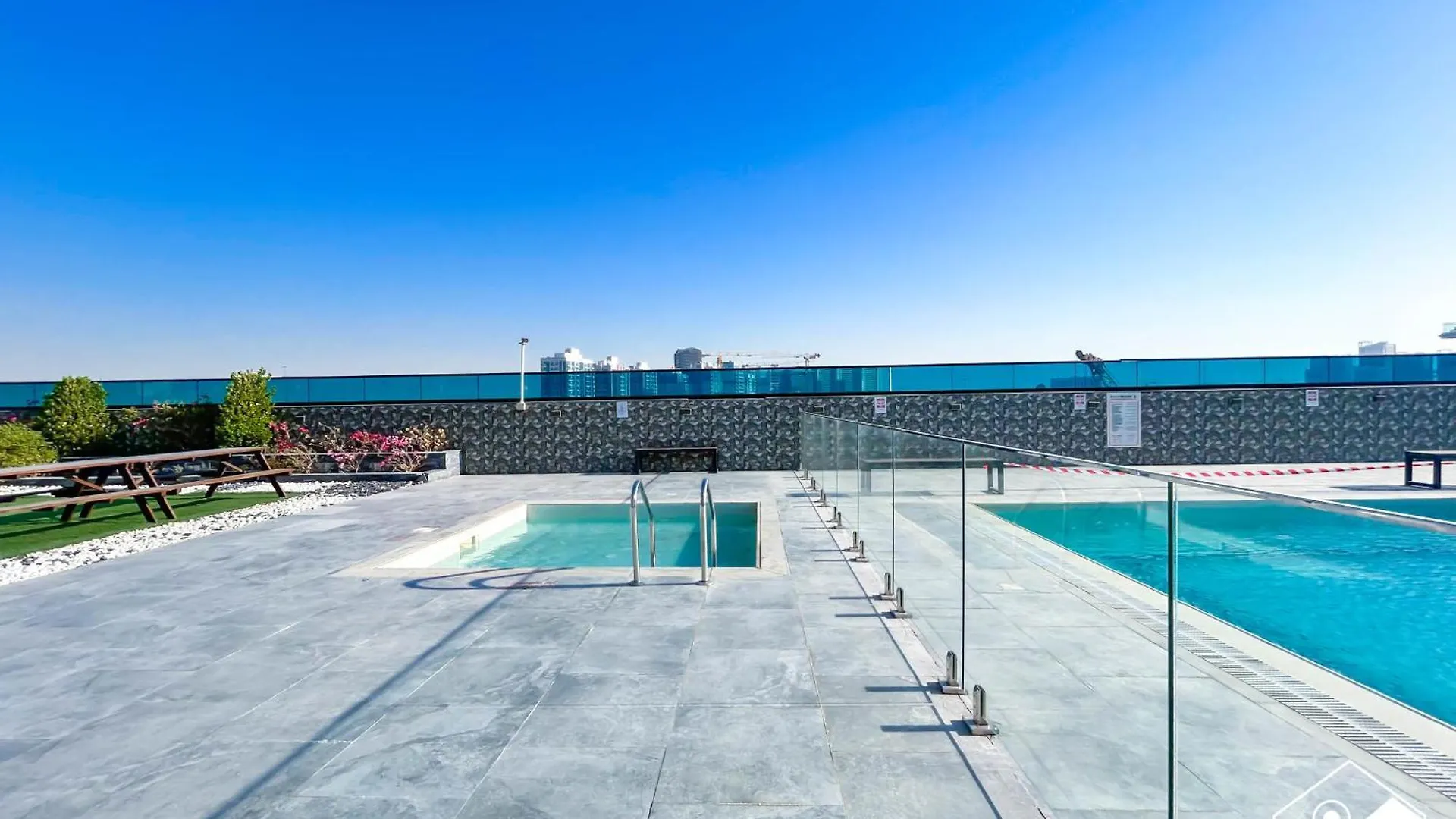 Apartment Cozy One-Bedroom In O2 Tower, Jvc Dubai United Arab Emirates